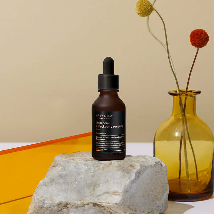 Mary & May Idebenone + Blackberry Complex Serum