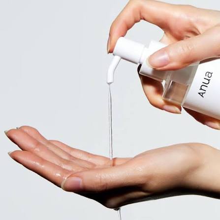 ANUA Heartleaf Pore Control Cleansing Oil