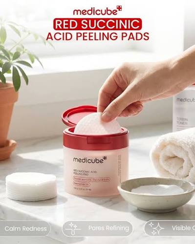 MEDICUBE TONER PADS RED SUCCINIC ACID PANTHENOL FACIAL PEELING PAD