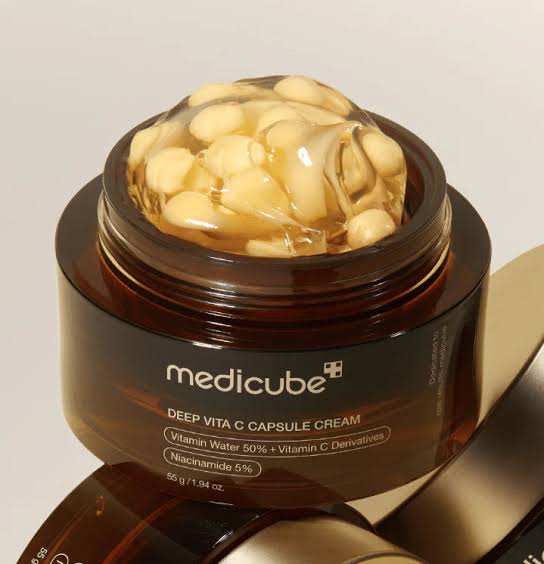 MEDICUBE DEEP VITA C CAPSULE CREAM 55G