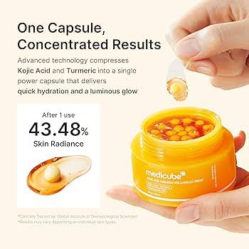 MEDICUBE CAPSULE KOJIC ACID & TURMERIC CREAM